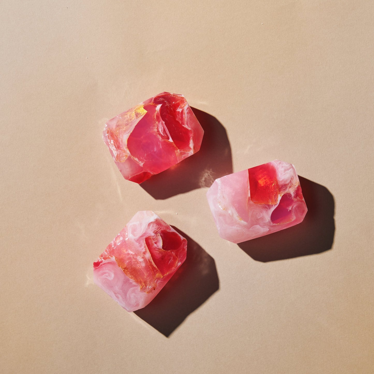 宝石のように輝く石鹸 e.tréma. × 森石鹼 ギフトセット