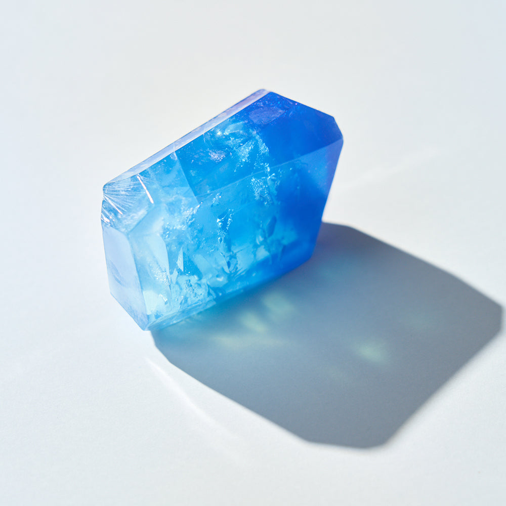 宝石のように輝く石鹸　e.tréma. × 森石鹼　2026 新色ギフトセット