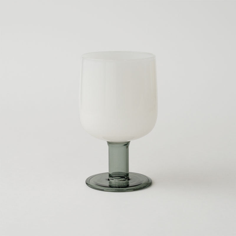 TWO TONE WINE GLASS