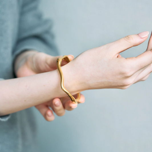 ブレスレット ゴールド