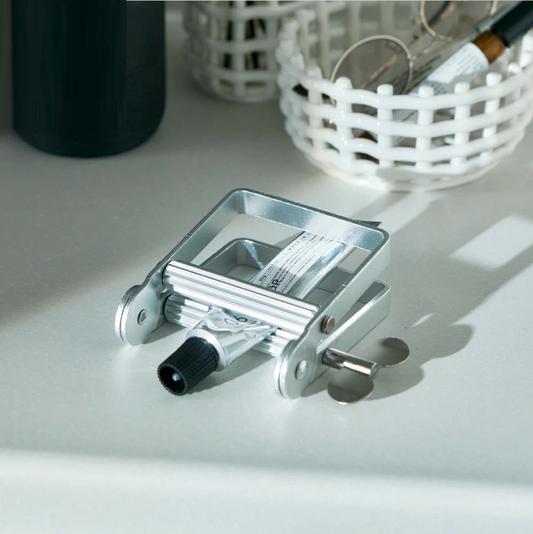 チューブ絞り器