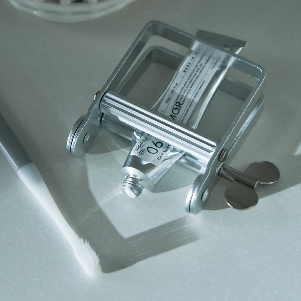 チューブ絞り器