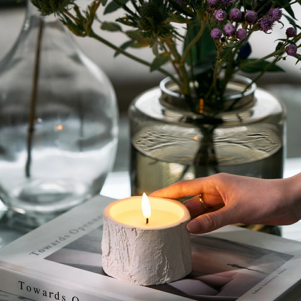 パーティやインテリアを彩る LEDライト キャンドル スタンピー (2サイズ)