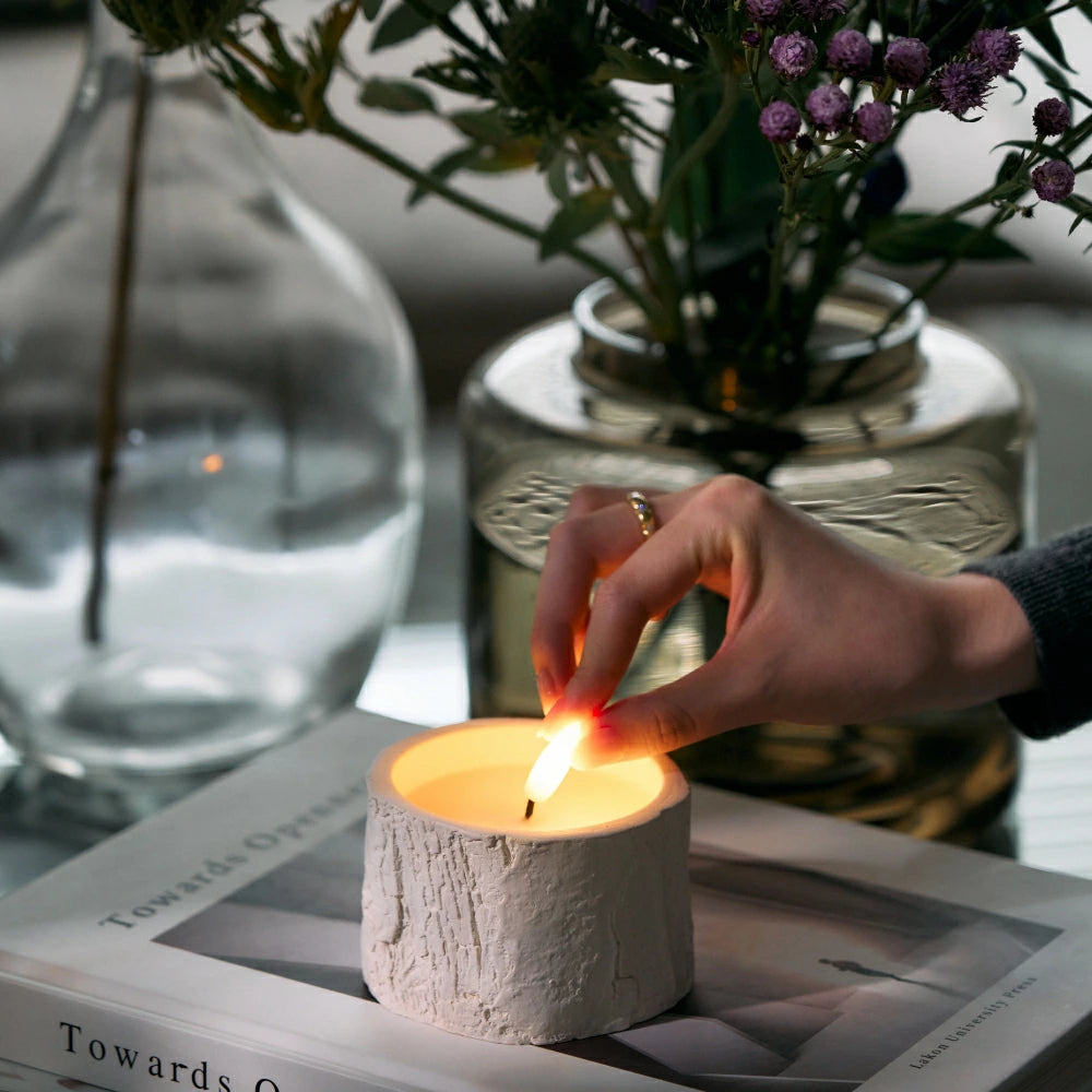 パーティやインテリアを彩る LEDライト キャンドル スタンピー (2サイズ)